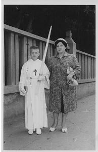 16 MA COMMUNION SAVEC MA MARRAINE A LA CATHEDRALE D ORAN